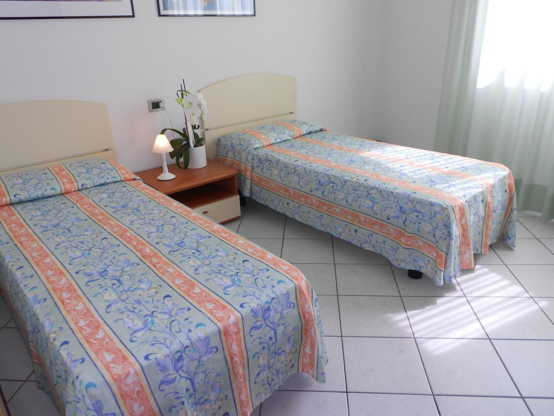 Superior Two-Bedroom Apartment (6 Adults) - Via Julia 3/5
