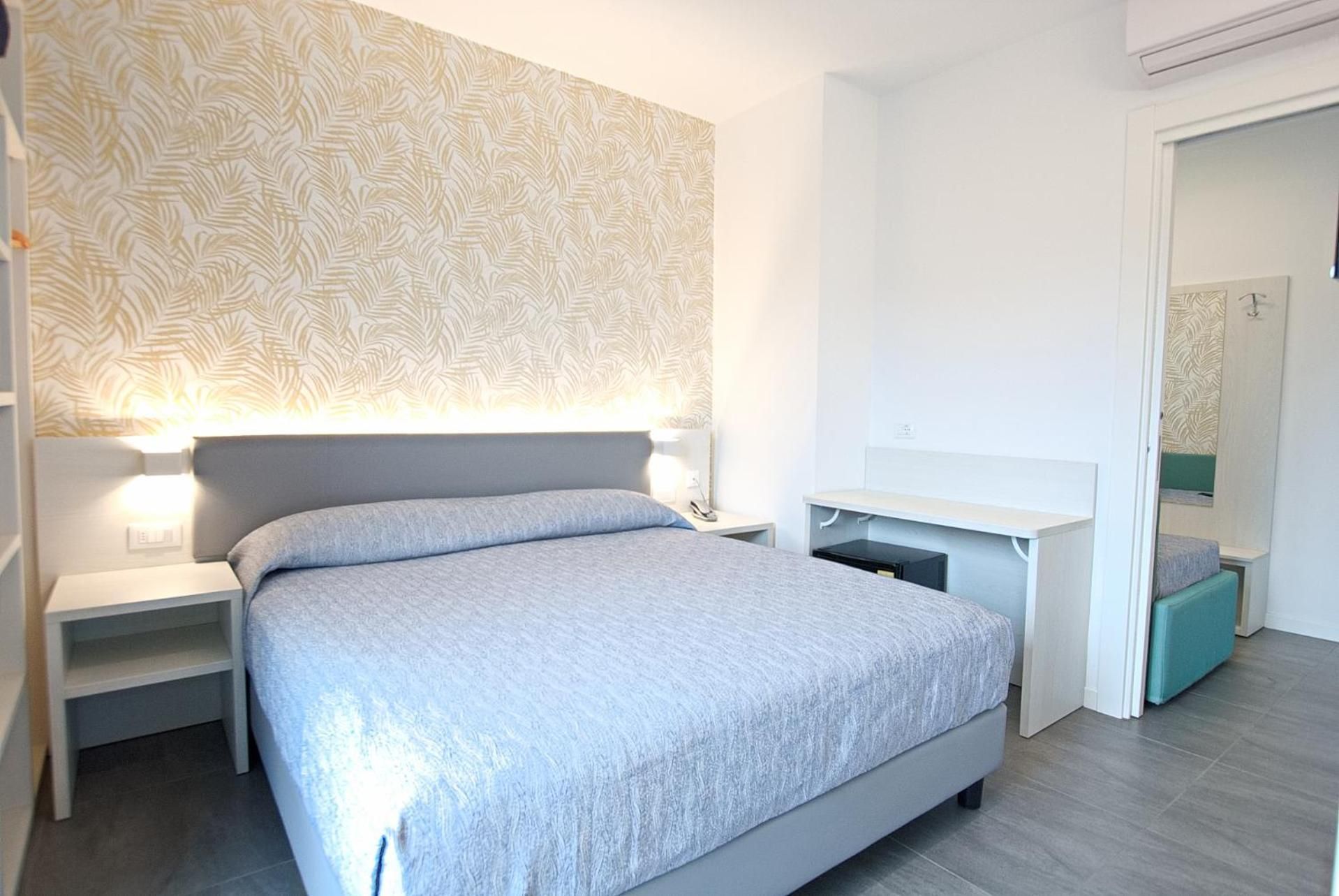 Triple Room with Balcony