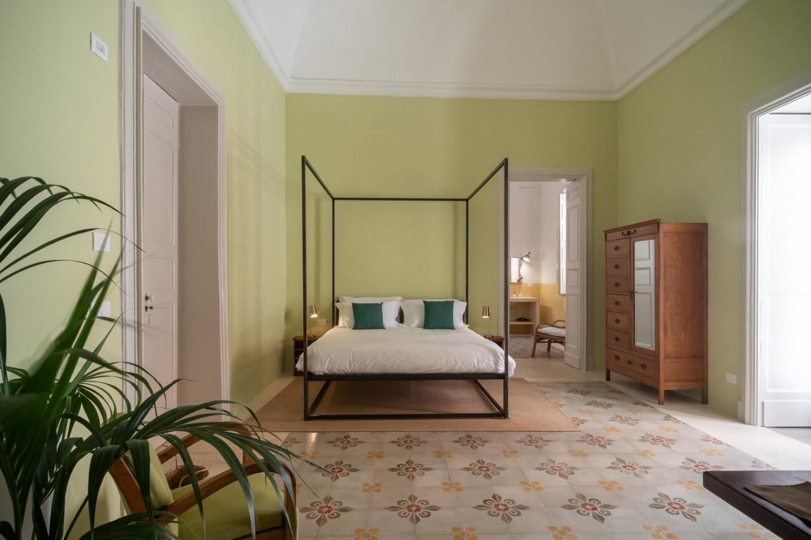 King Room with Balcony