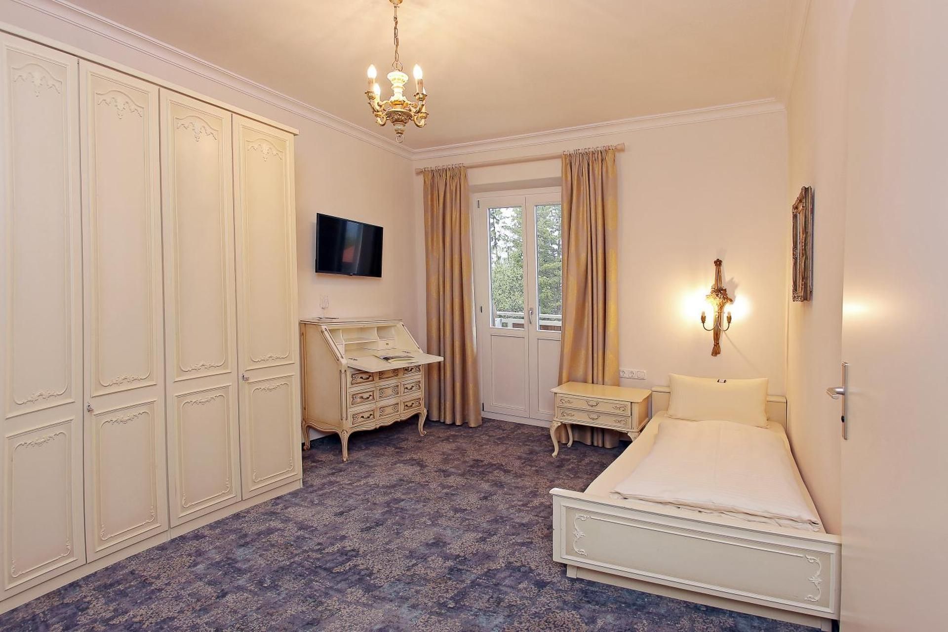 Comfort Single Room