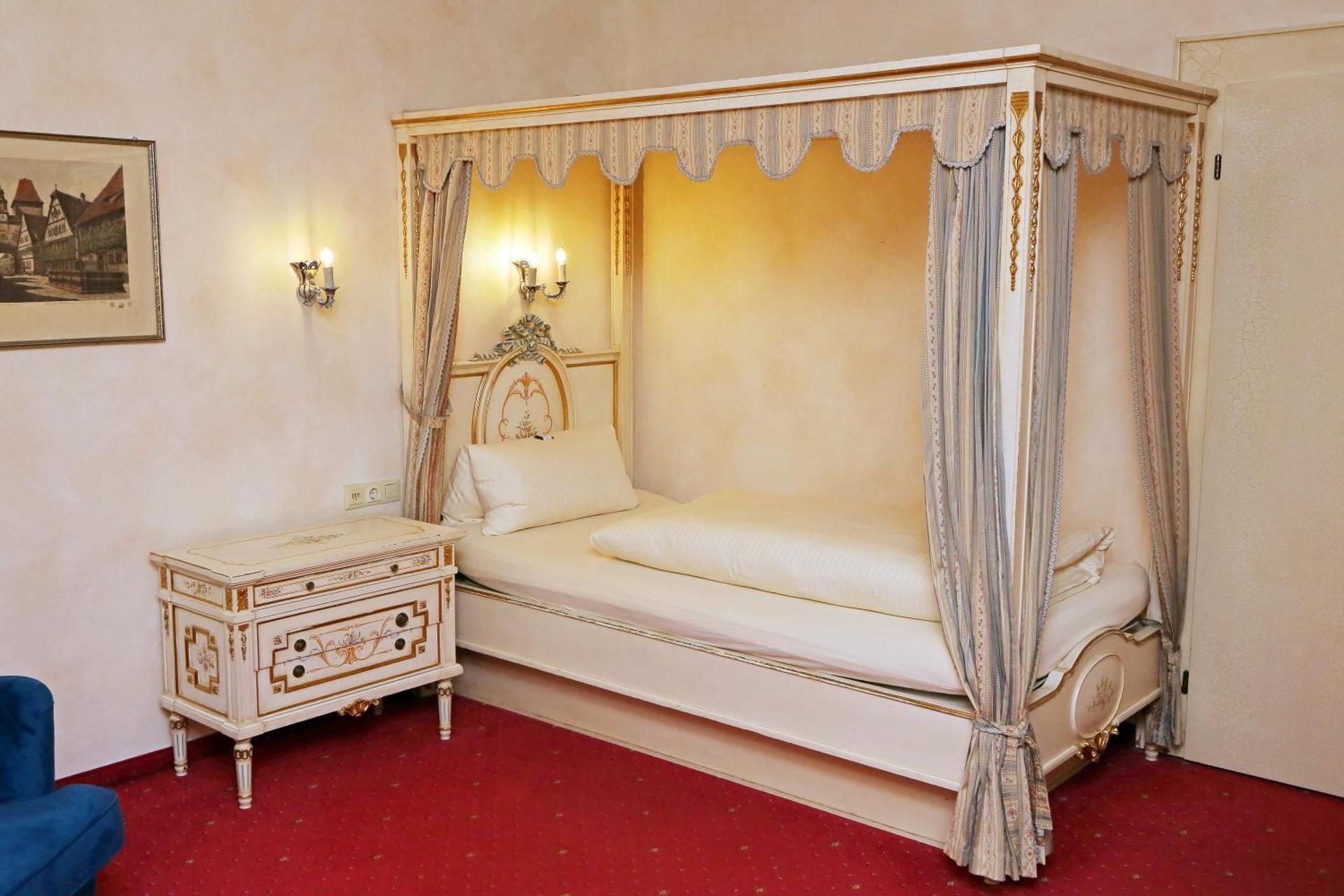 Standard Single Room