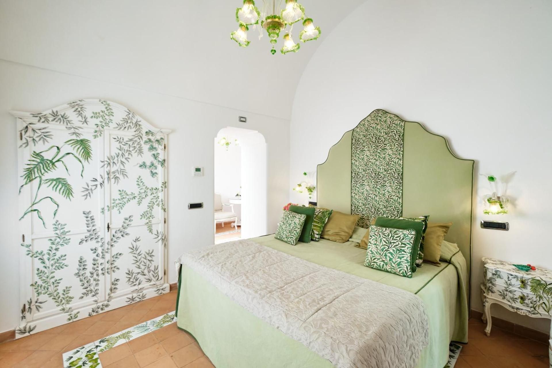 Suite with Private Pool