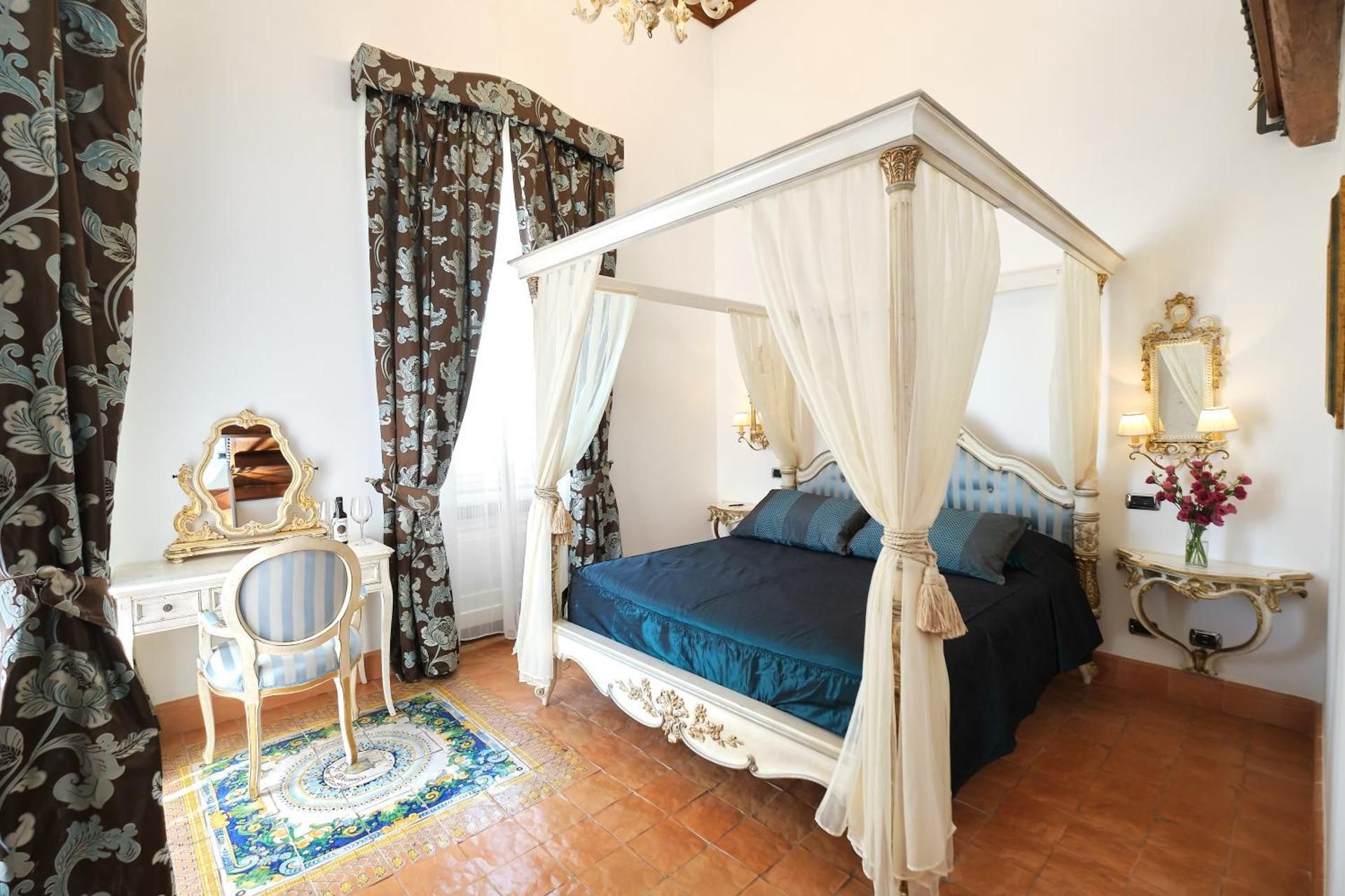 Suite with Sea View