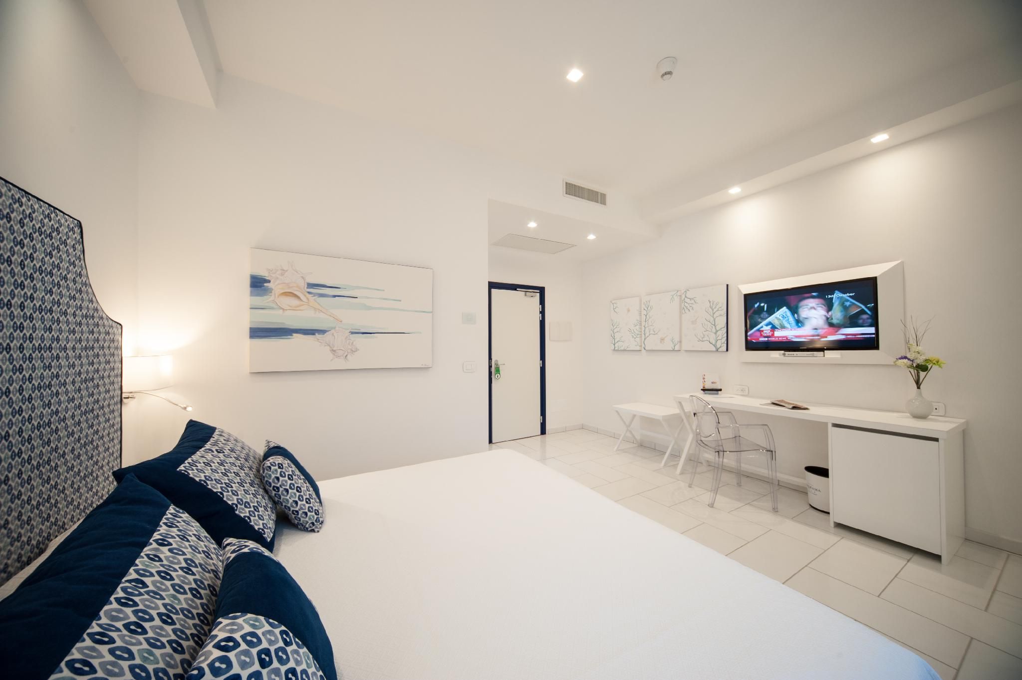 Classic Double Room
