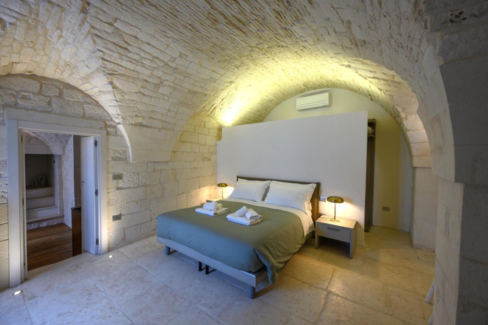 Double Room with Spa Bath