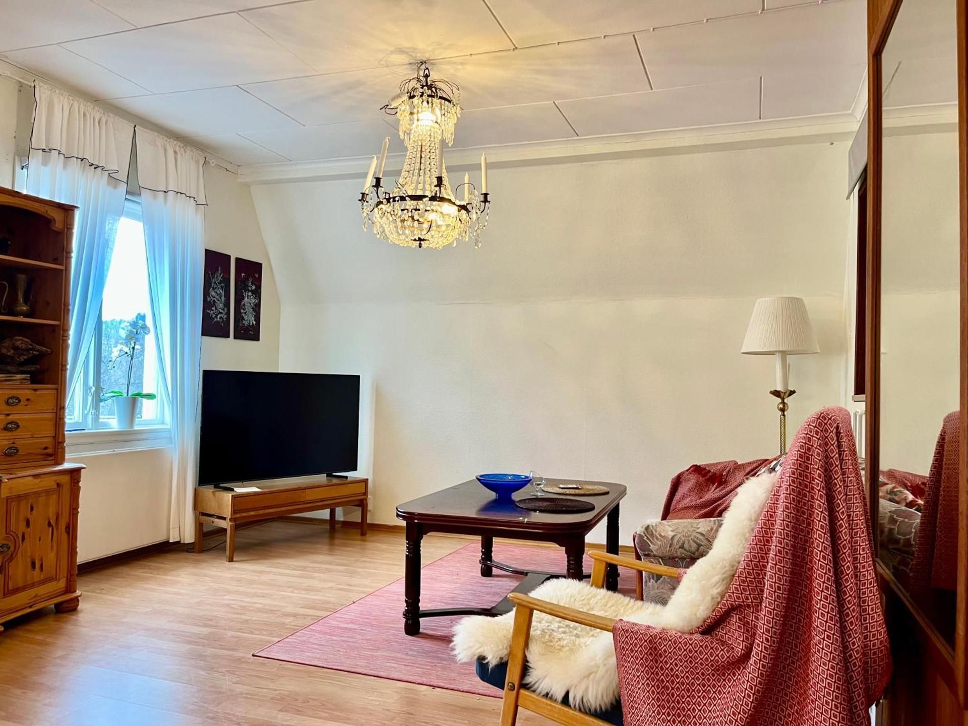 Three-Bedroom Apartment - High Floor