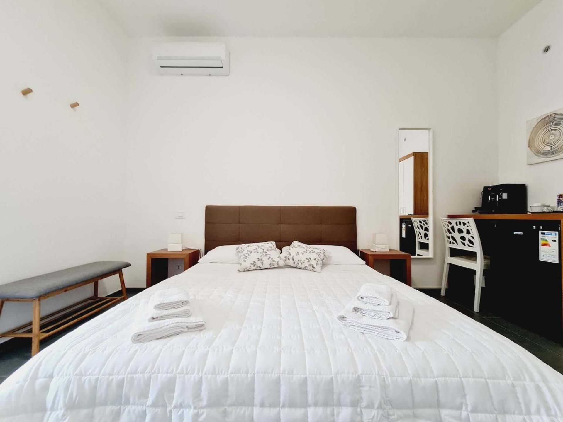 Large Double Room