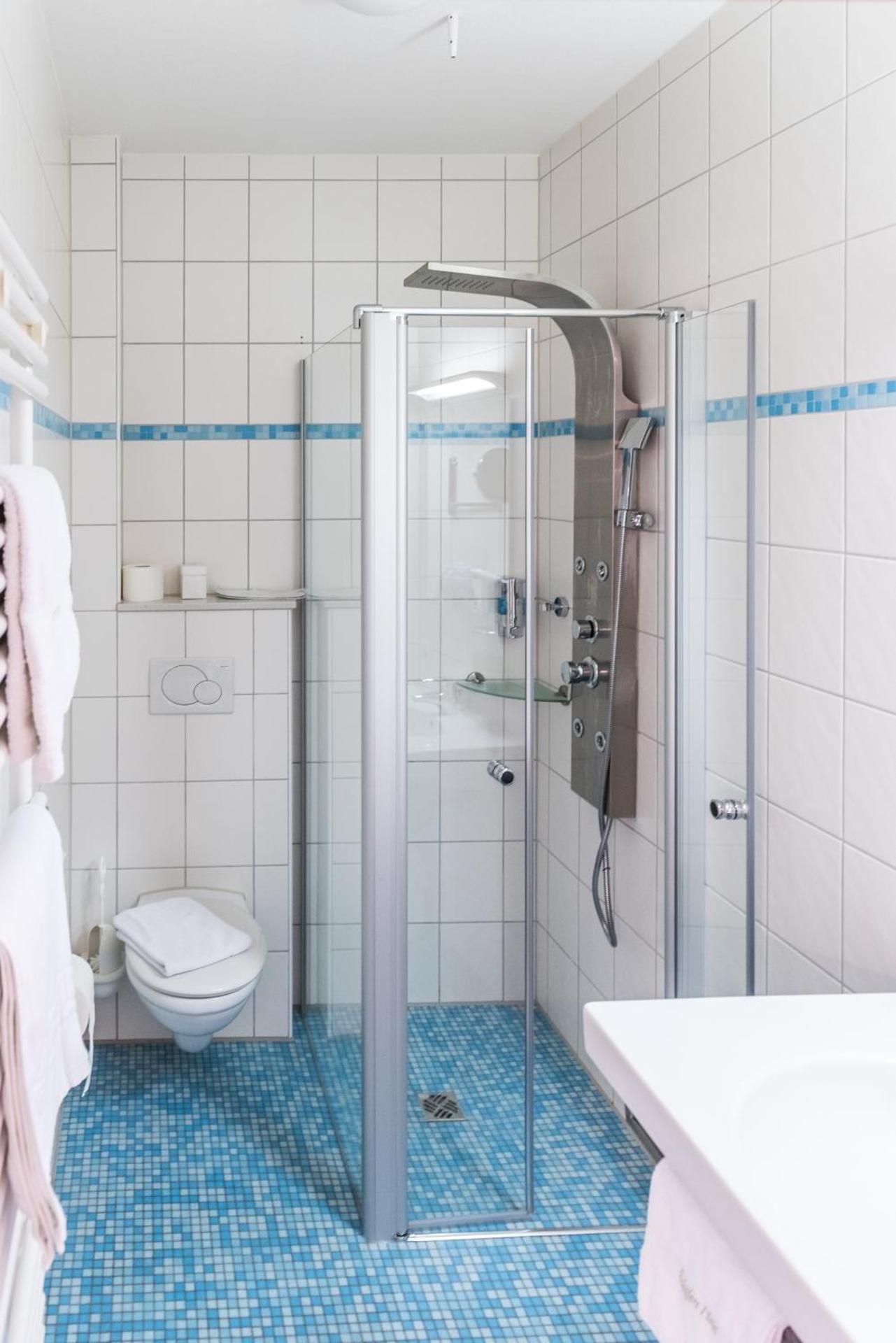 Schäfers Hotel Budget Single Room 3