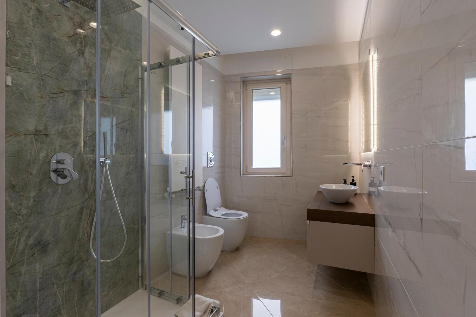 Suite Apartment