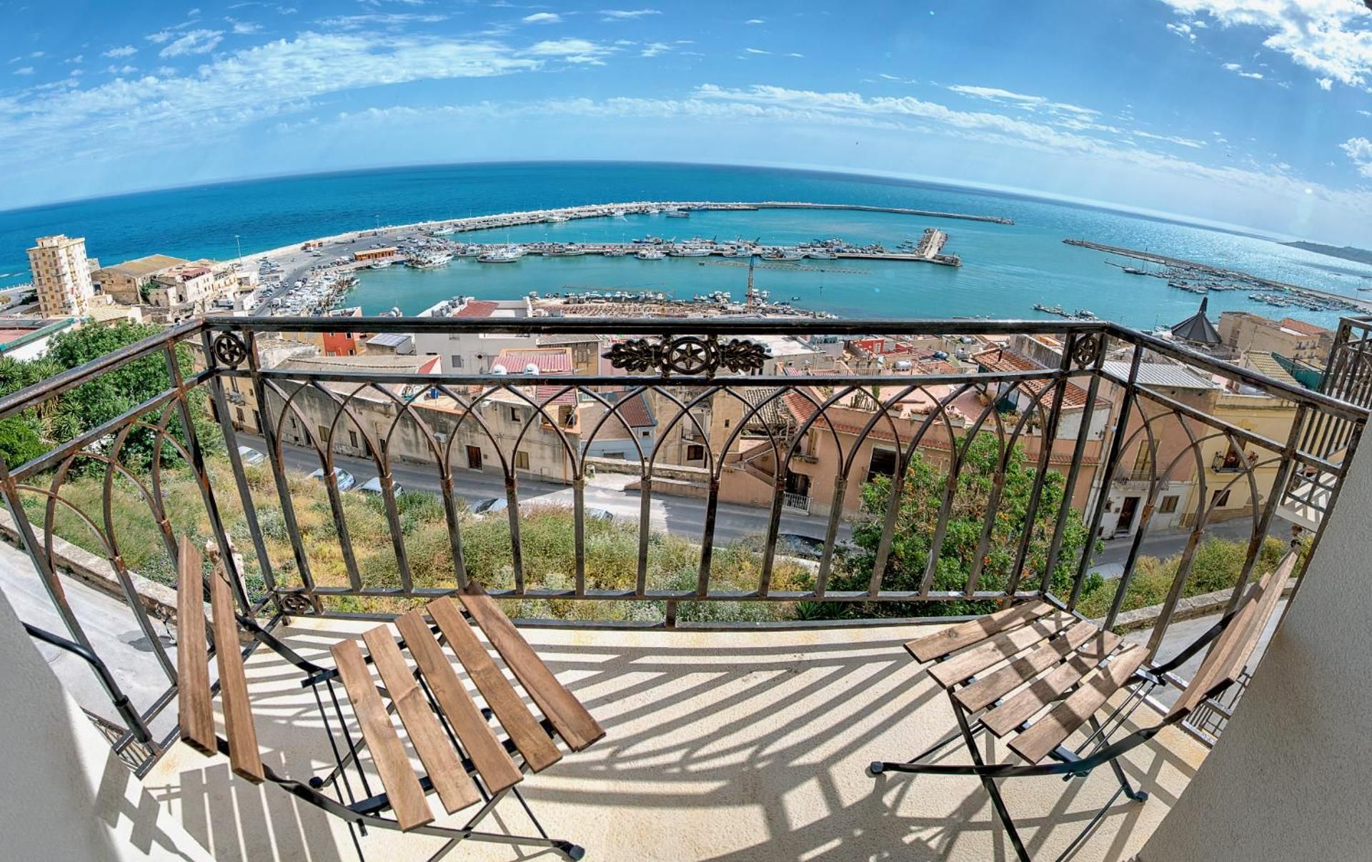 Deluxe Double Room with Sea View