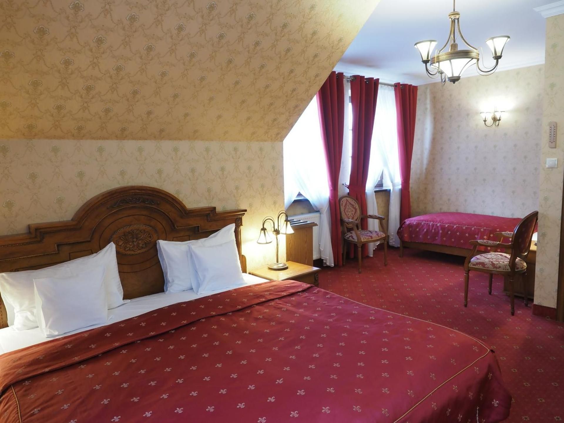 Triple Room