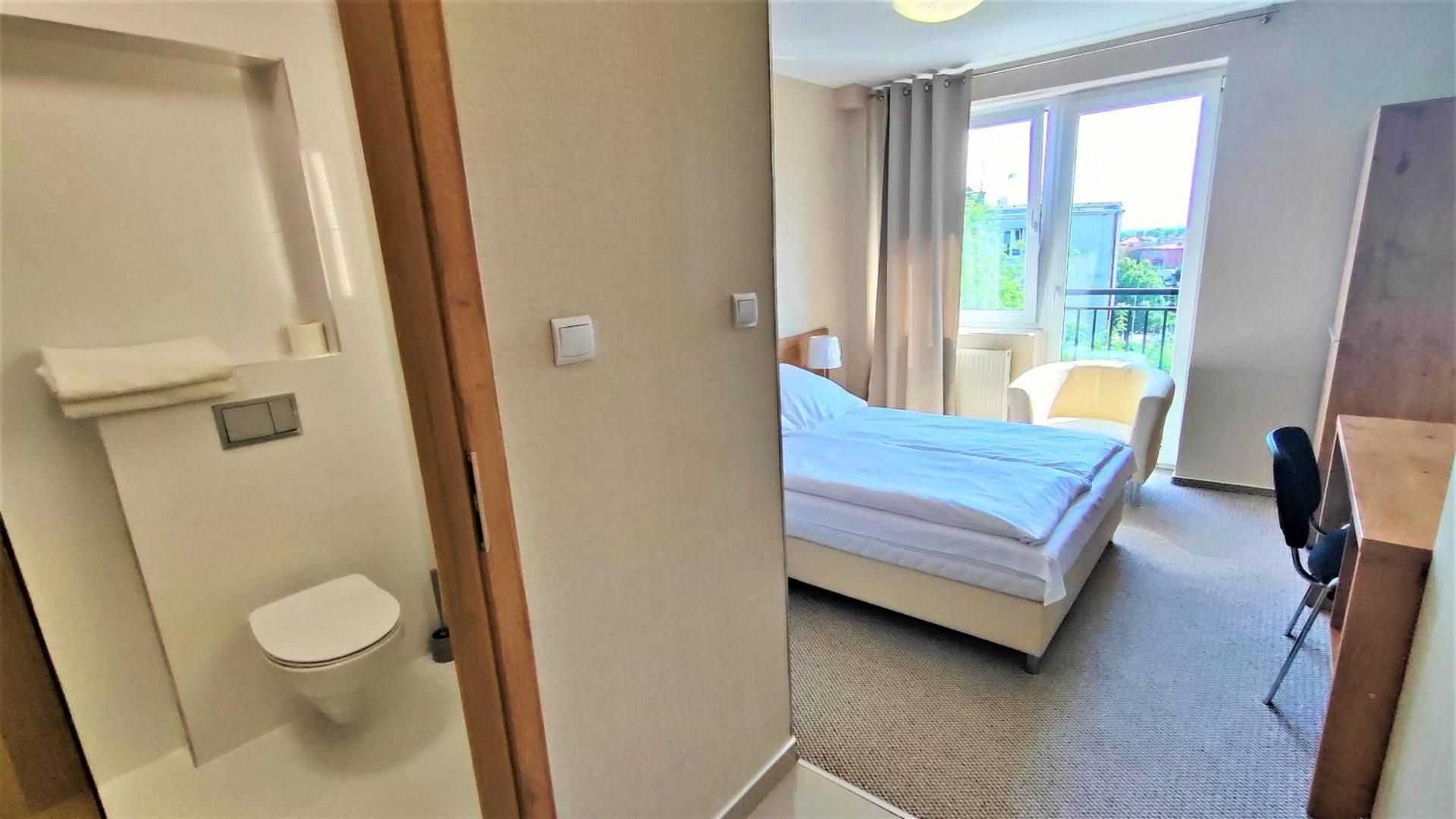 Double Room with Private Bathroom