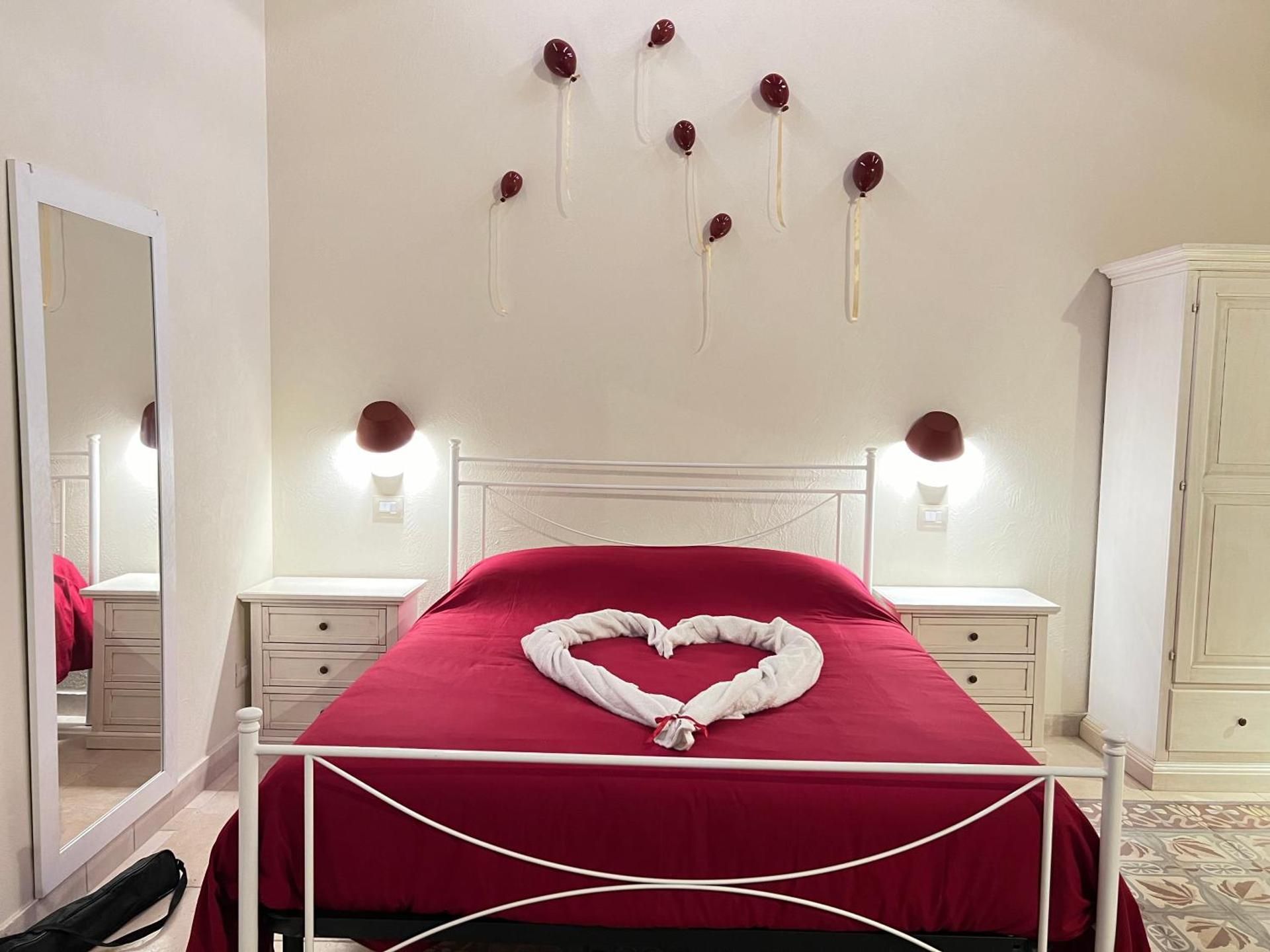 Queen Room with Spa Bath