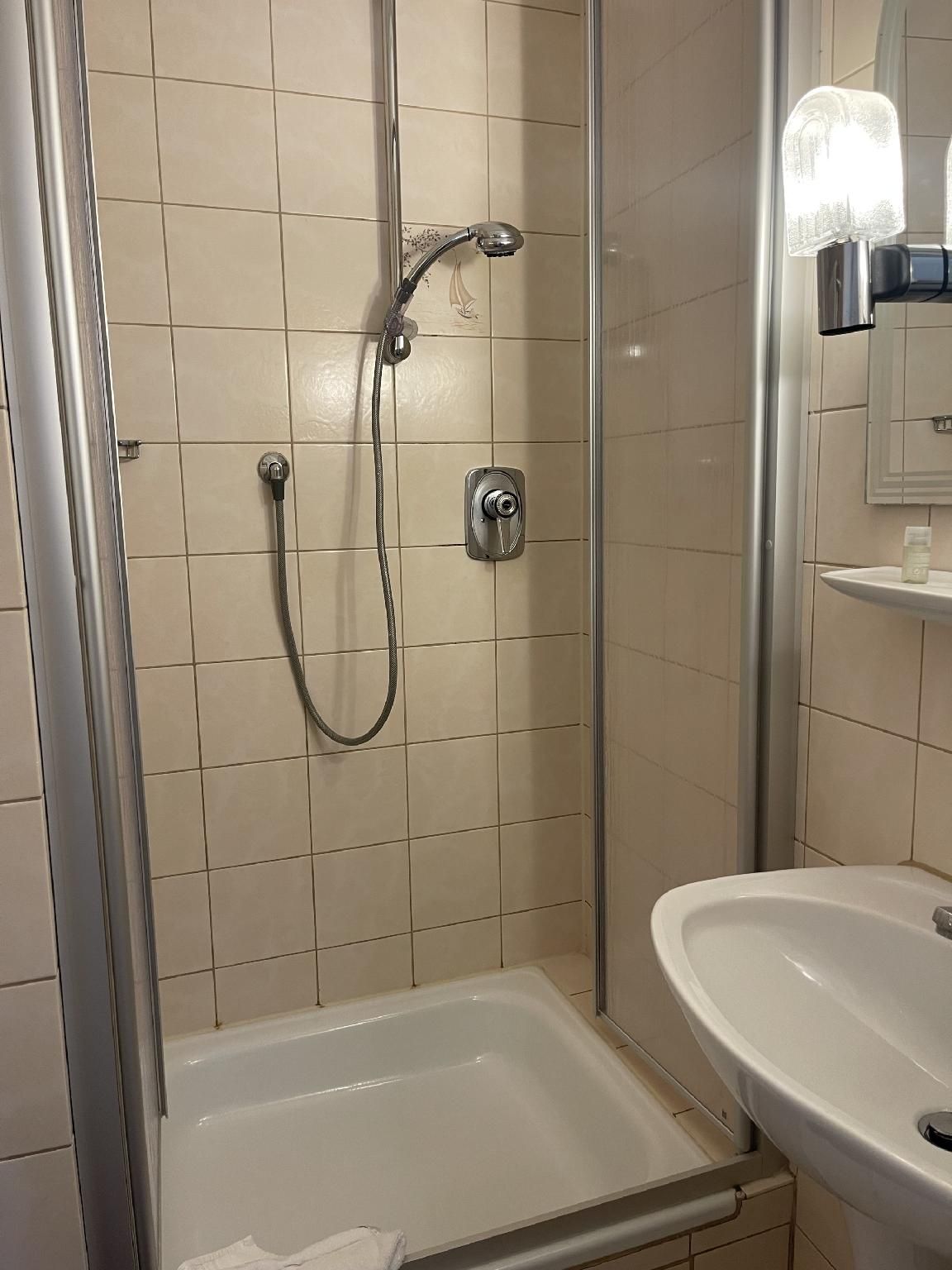 Queen-Standard-Eigenes Badezimmer