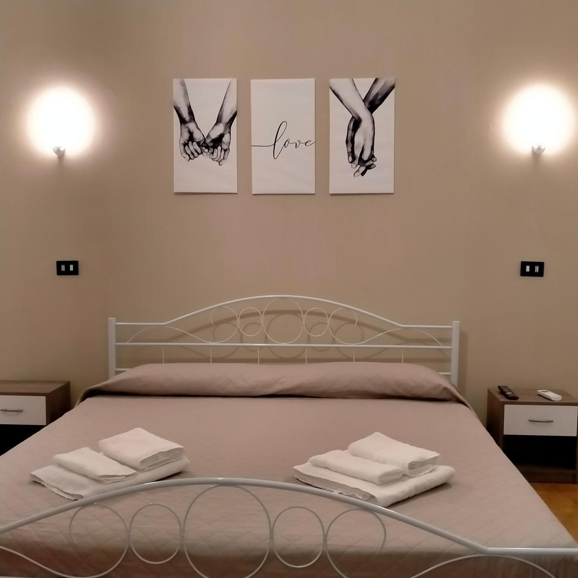 Double Room with Private Bathroom