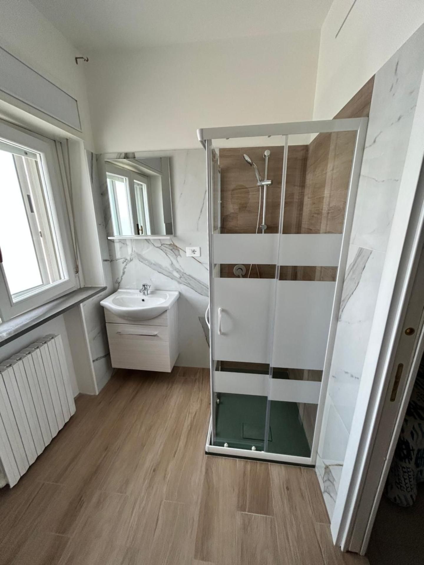 Panorama King Room with Spa Bath 2