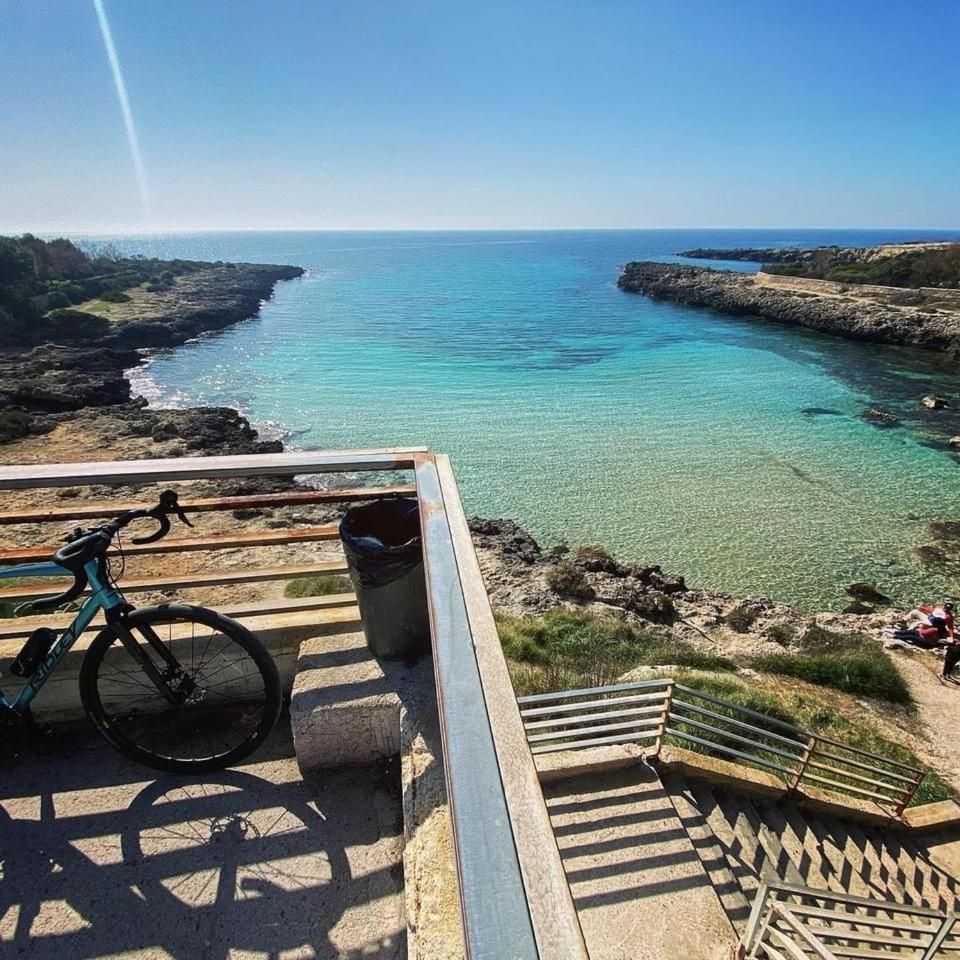 Room27 Double Room with Balcony 2