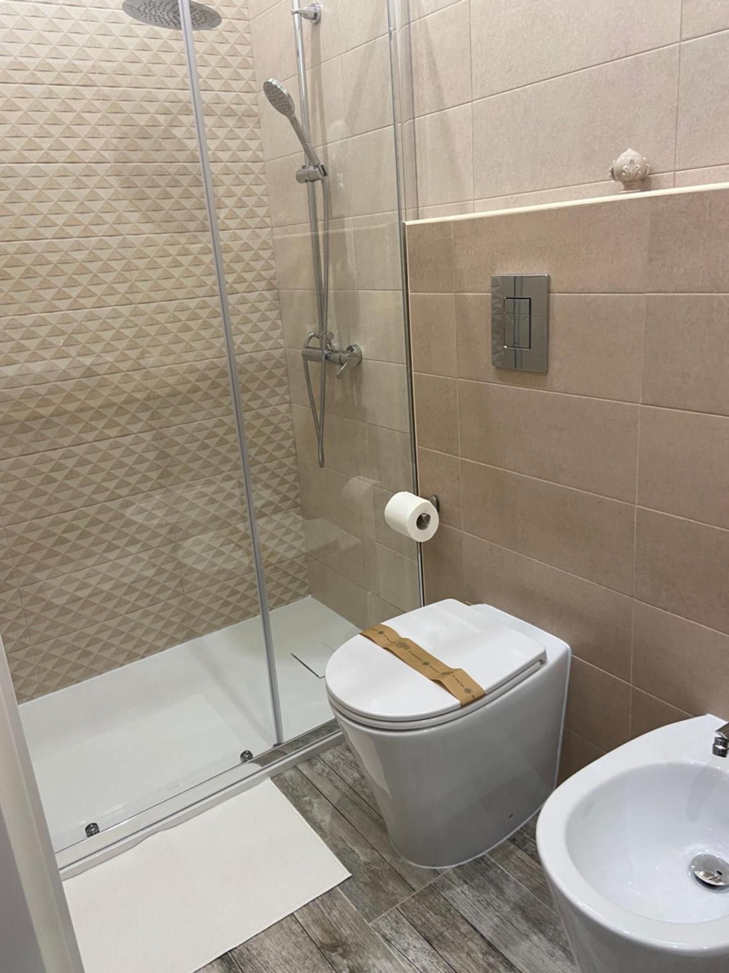 Room27 Double Room with Balcony 3