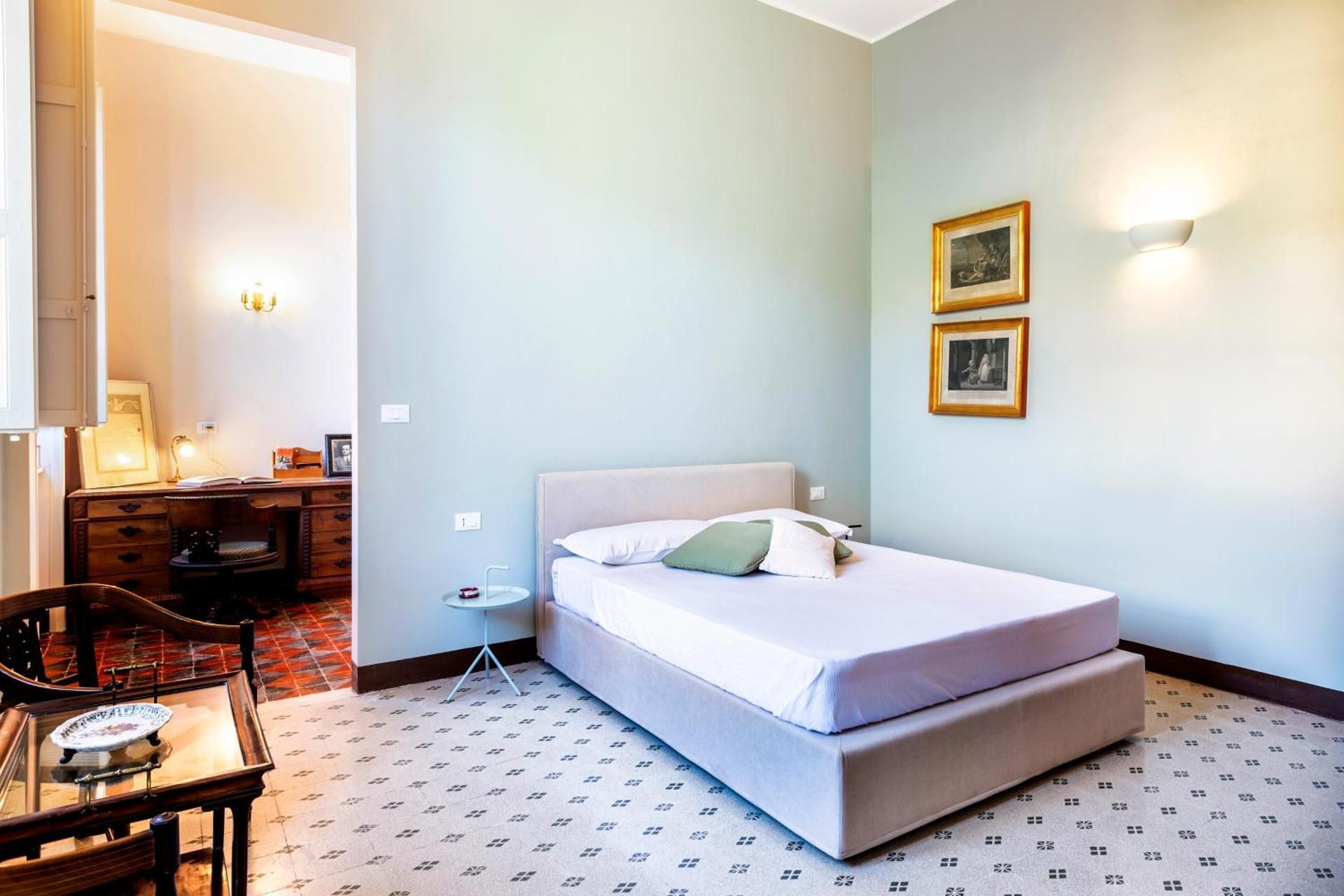 Deluxe Double Room with Bath