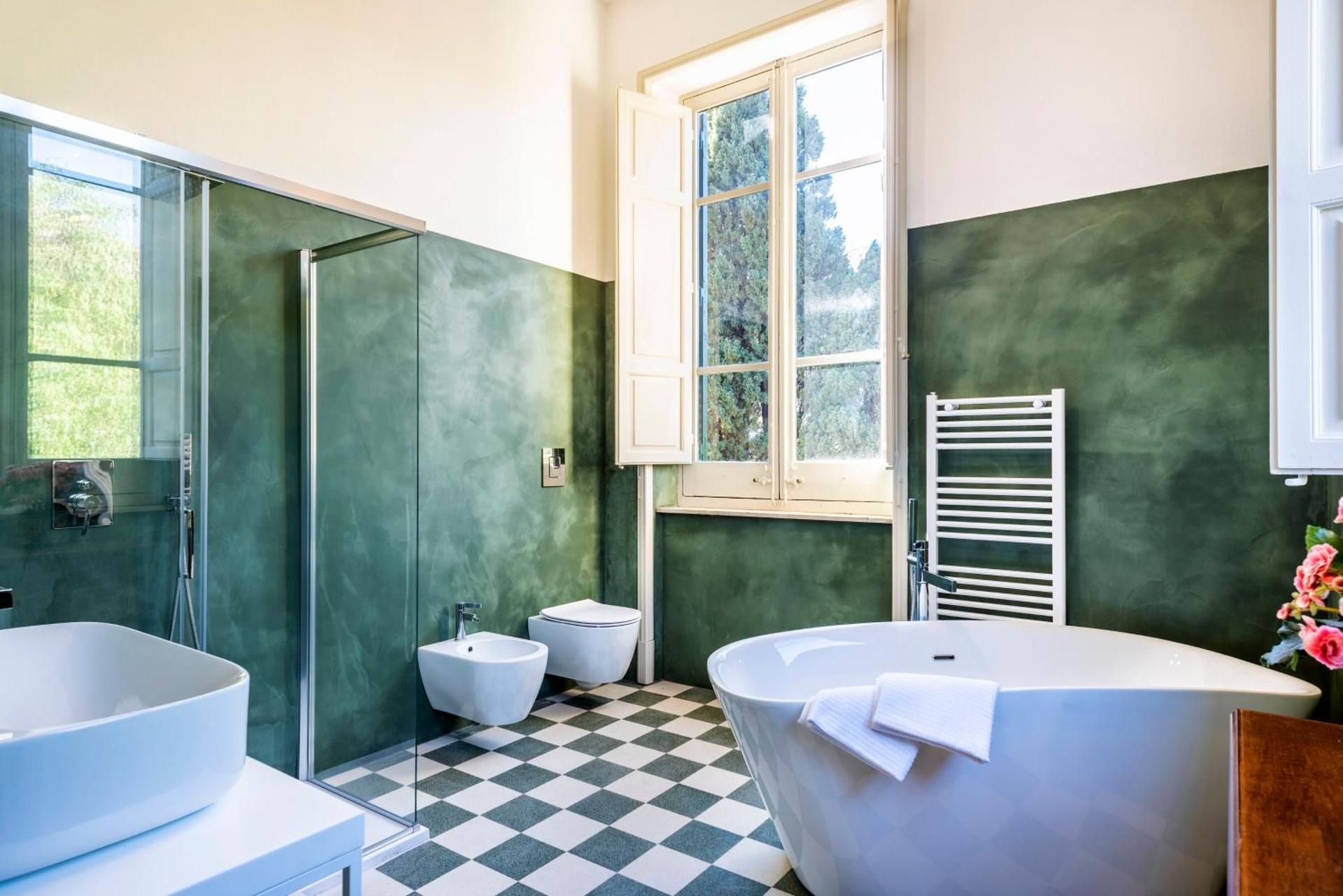 Deluxe Double Room with Bath