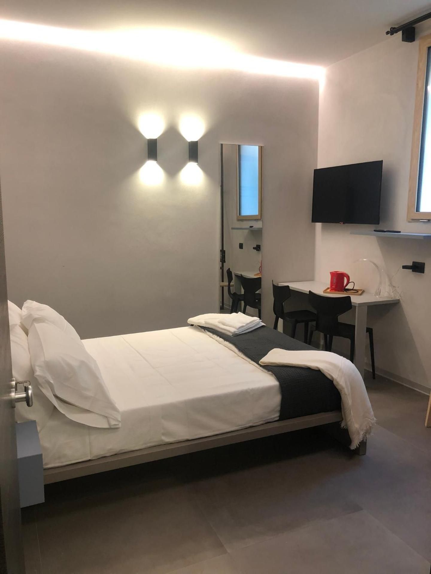 Economy Double Room