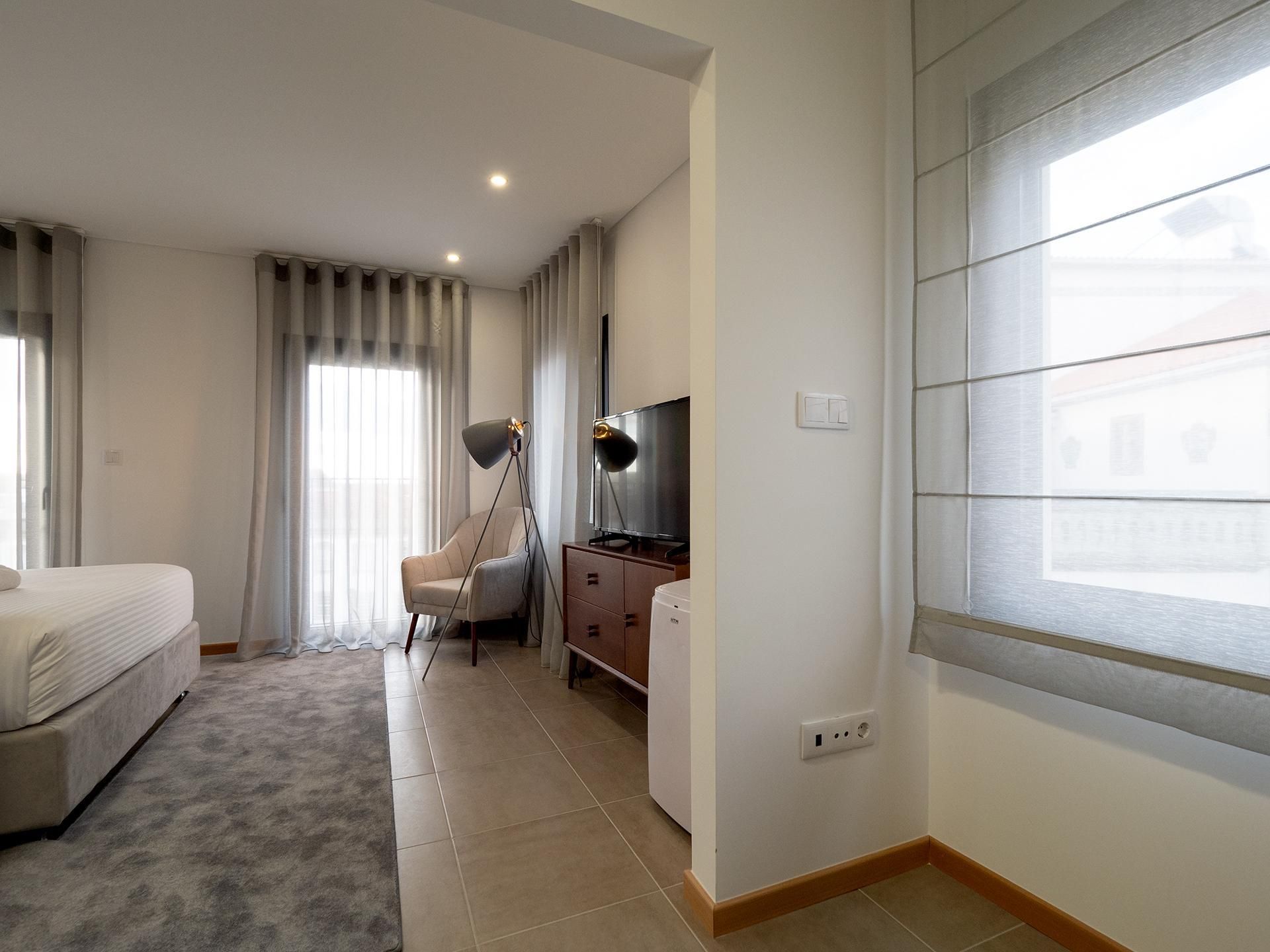 Studio Micro-Apartment