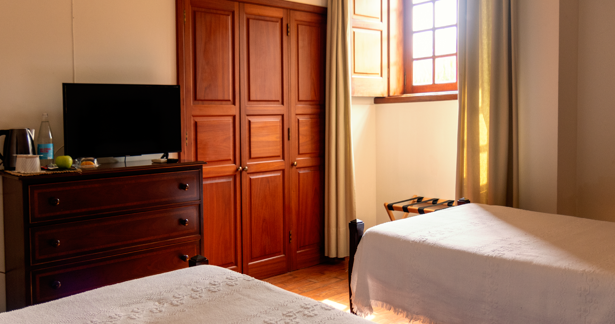 Twin Standard Non-Smoking