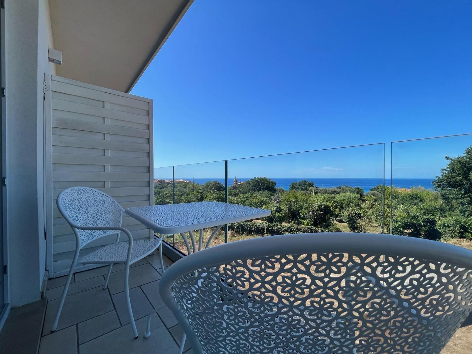 Double Room with Balcony and Sea View