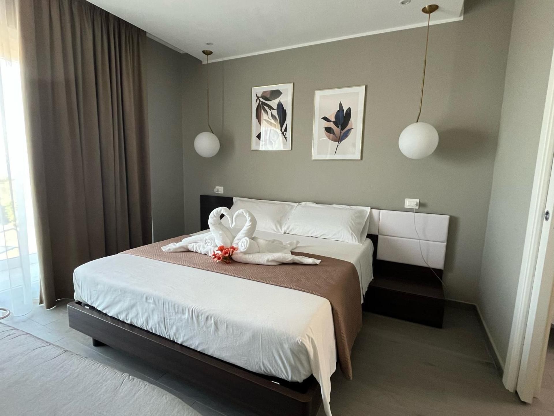 Deluxe Double Room with Sea View