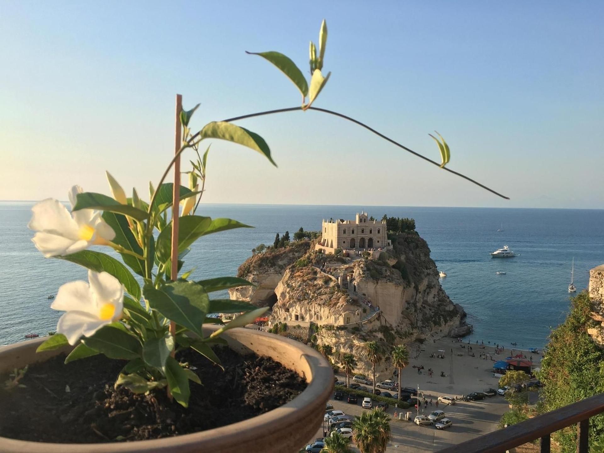 Tropea Vicoli Storici Adesi DELUXE APARTMENT 2