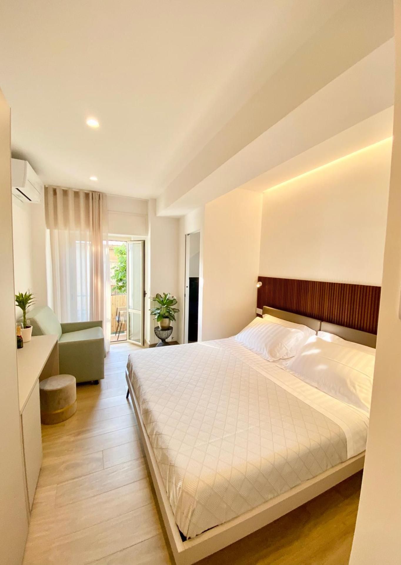 King Room with Balcony
