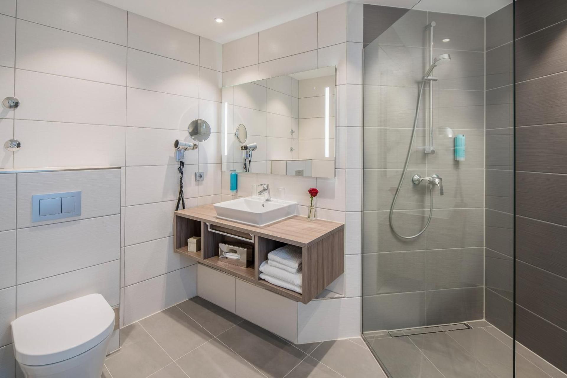 Double Room facing the rear
