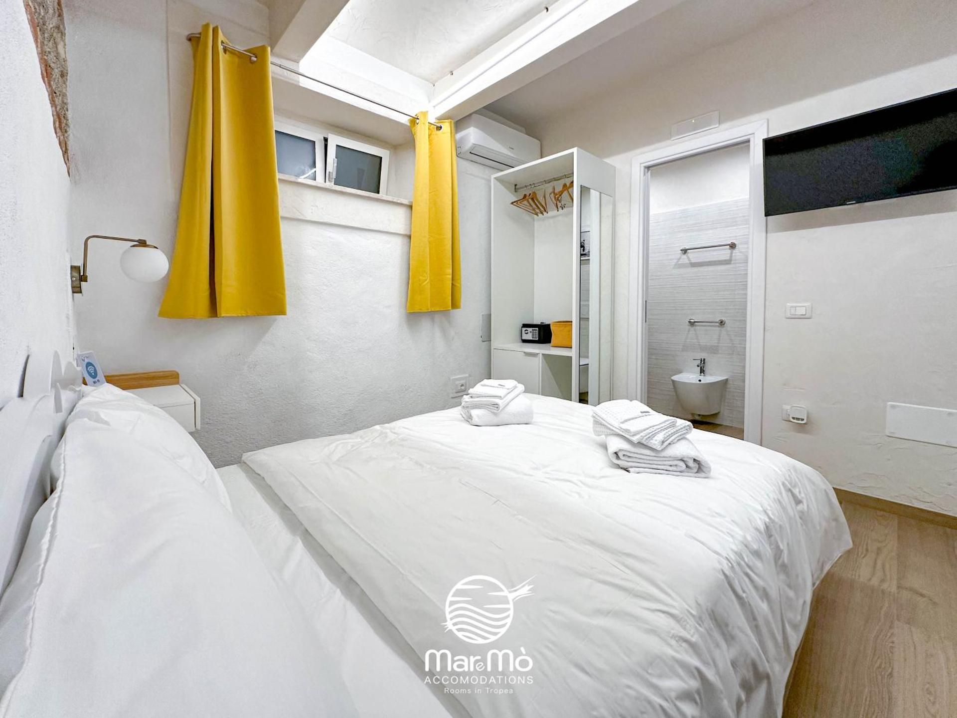 MareMo Accomodations - Rooms in Tropea Economy Double Room 2