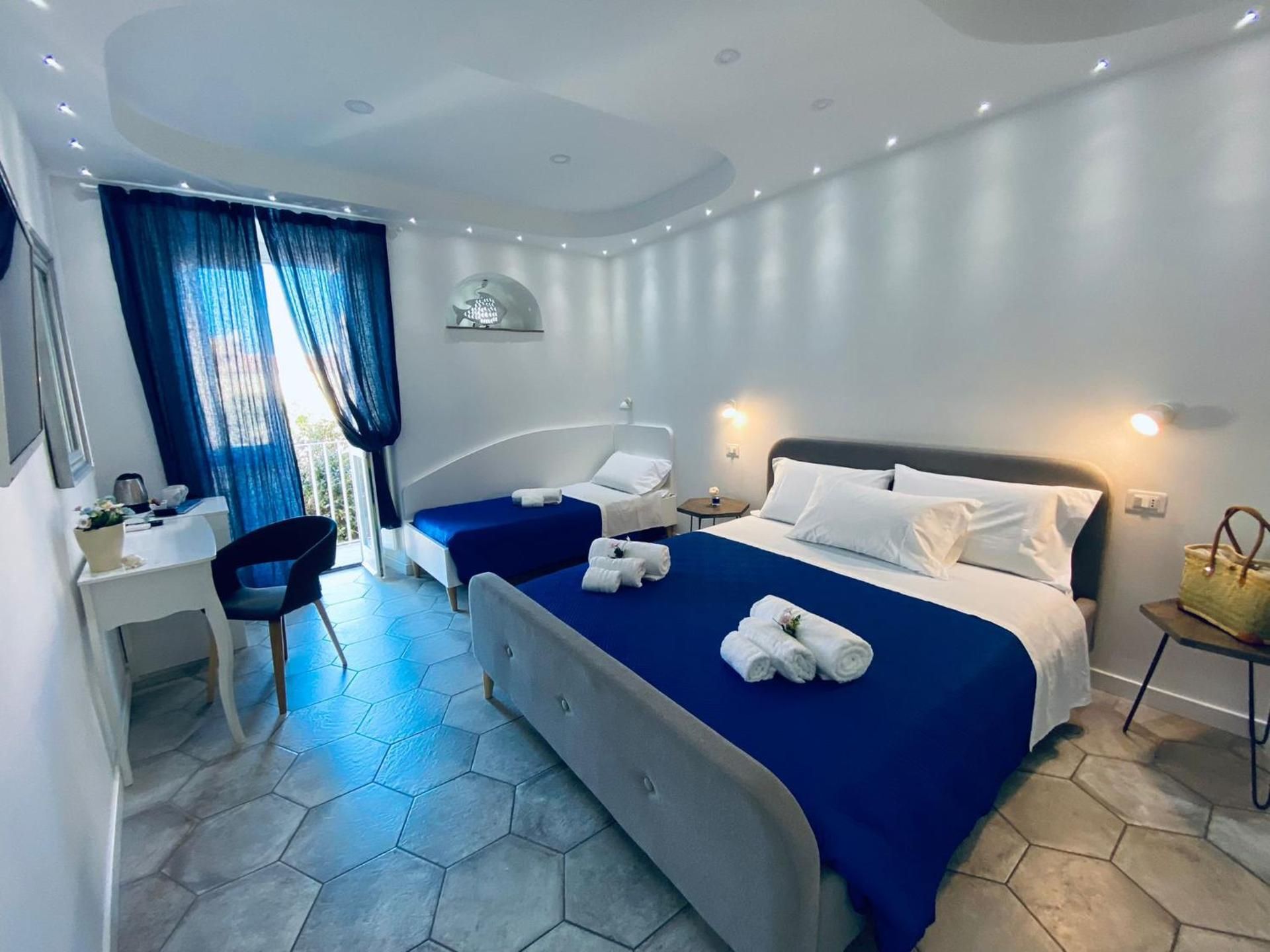 Classic Triple Room