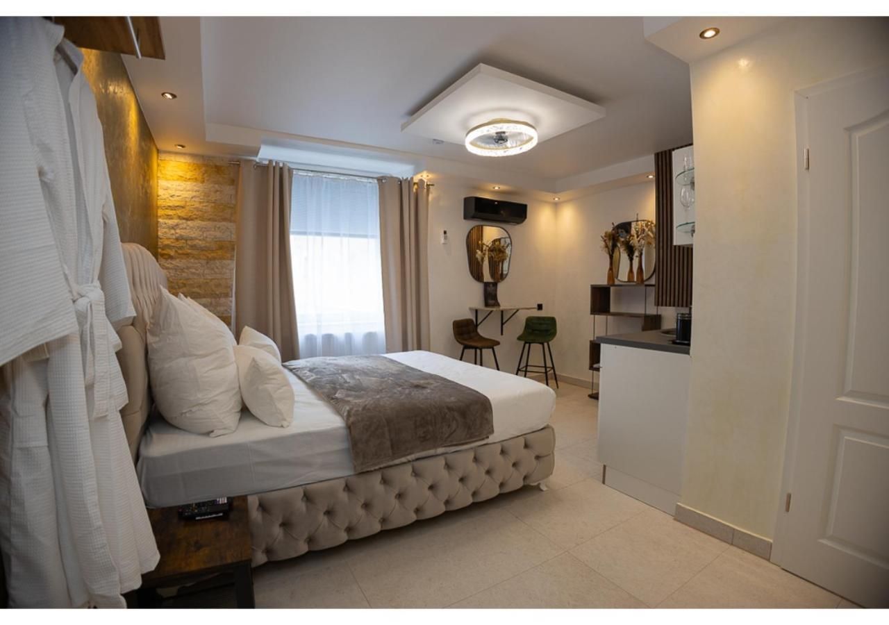 Suites Aix la Chapelle, Exclusive Apartments, Wellness and more, Aachen City Junior Suite