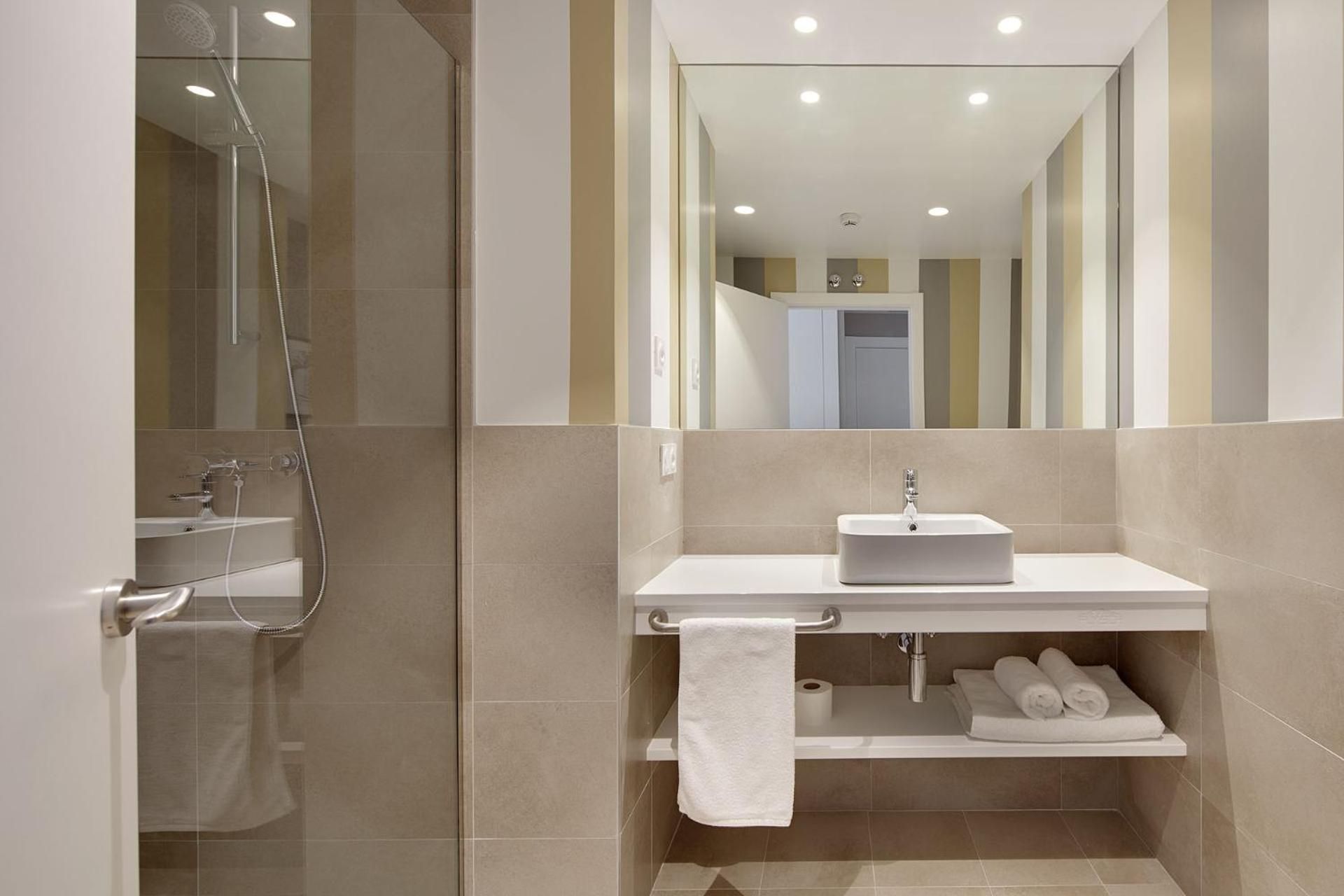 Hotel Flysch Deluxe Double Room with Terrace 3