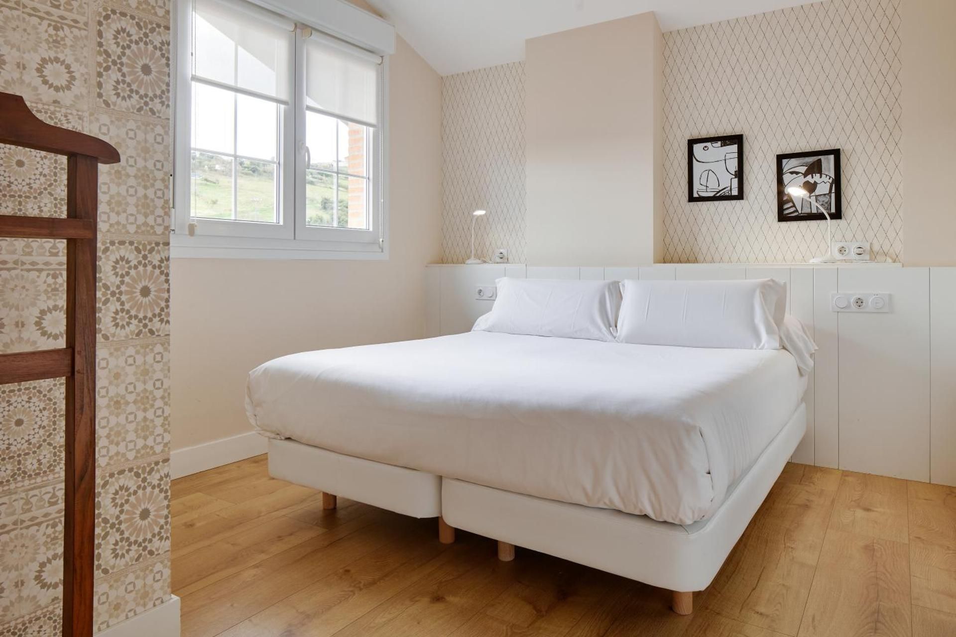 Hotel Flysch Apartment with Terrace