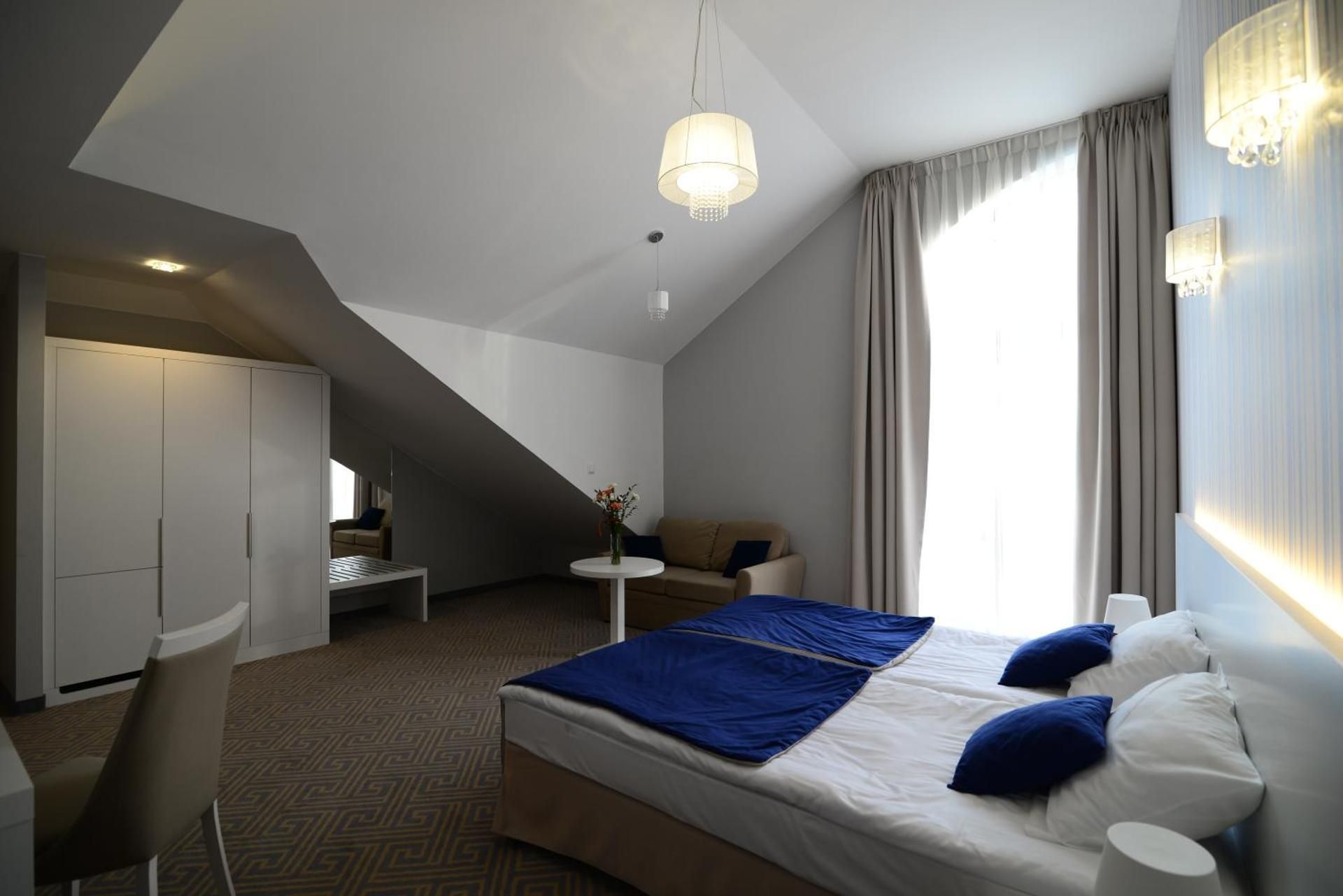 Deluxe Double Room with Bath