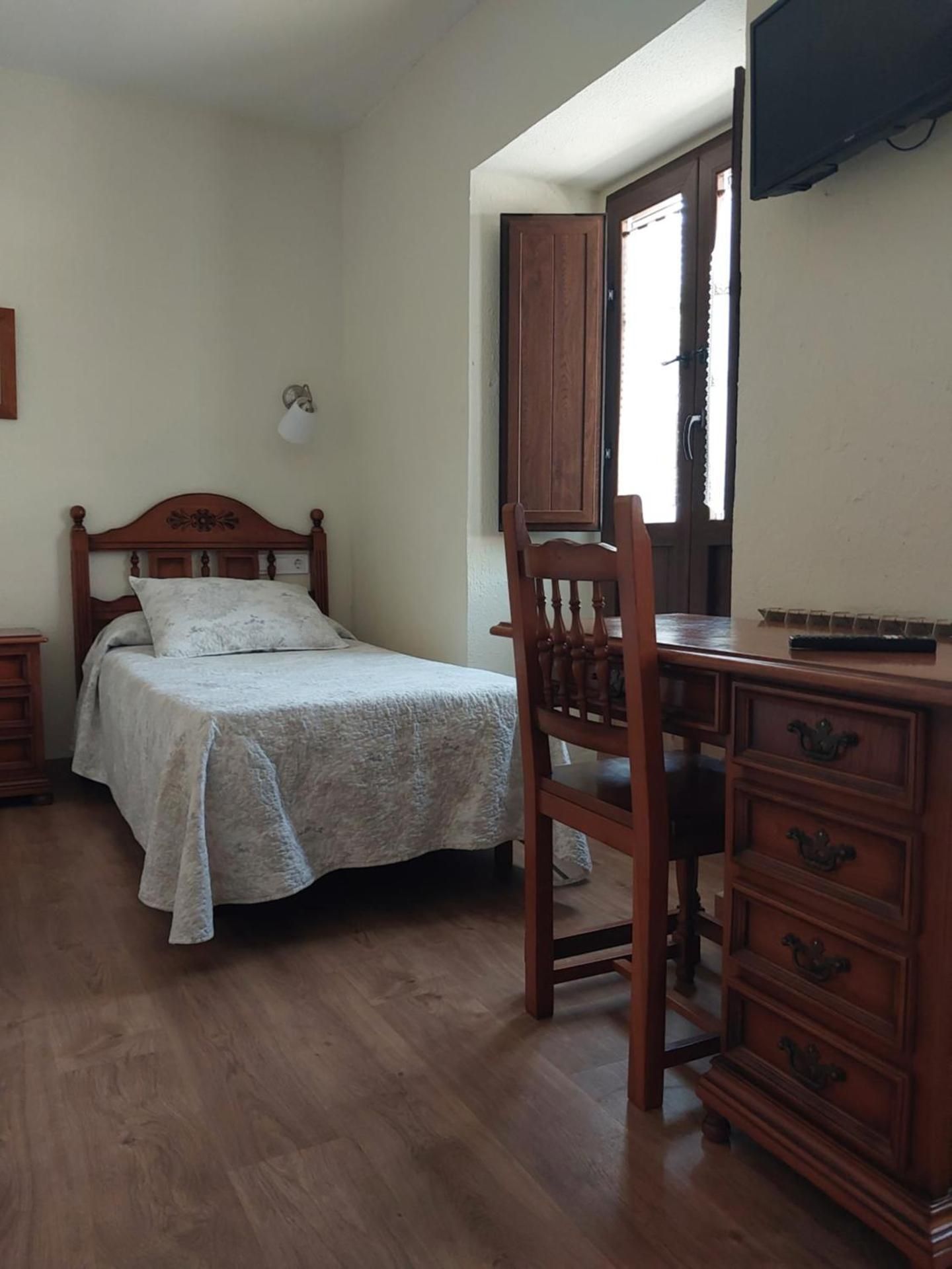 Classic Triple Room