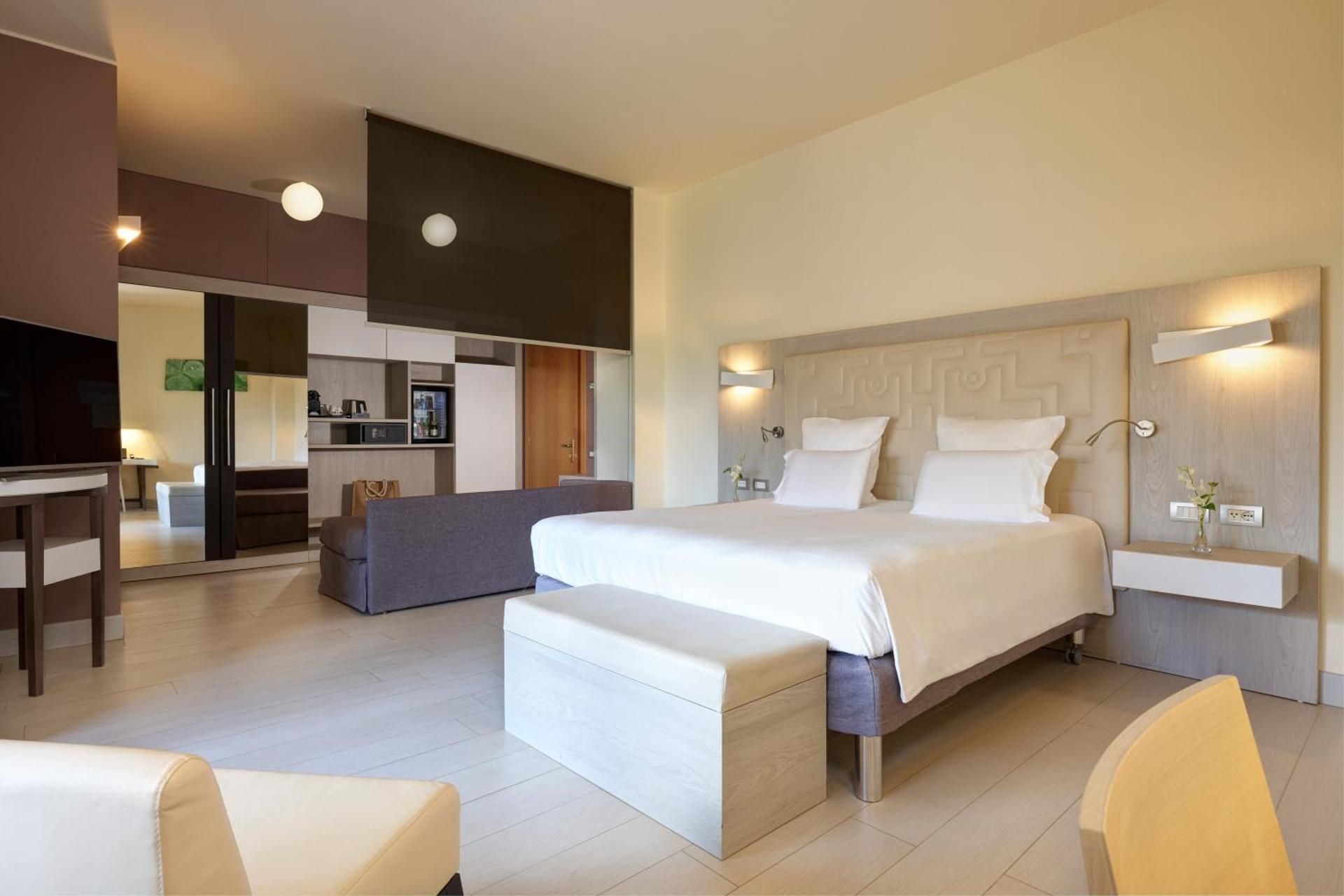 Standard Triple Room with Garden View