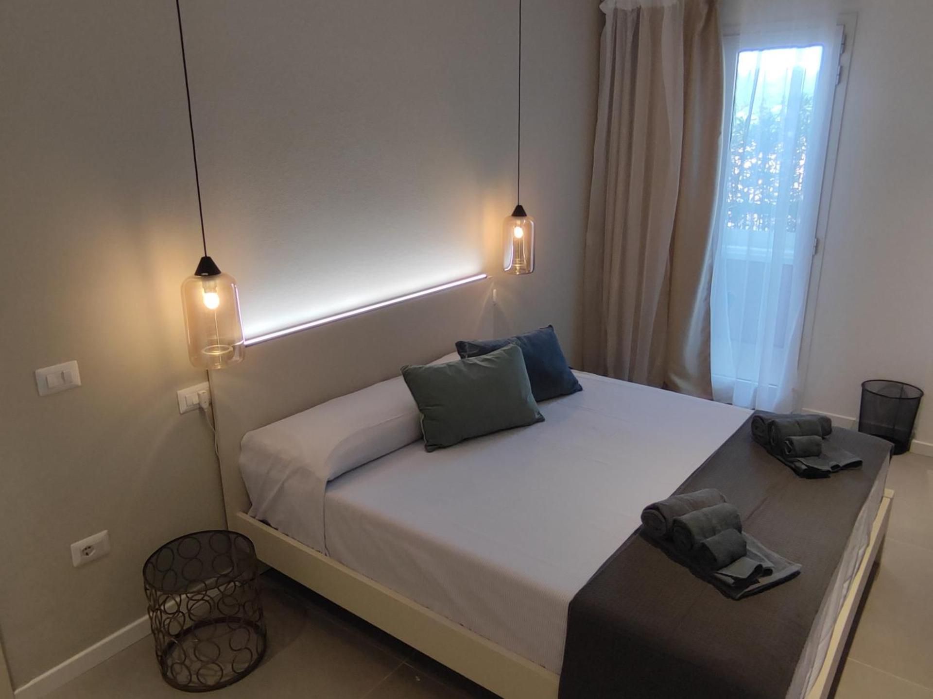 King Room with Spa Bath