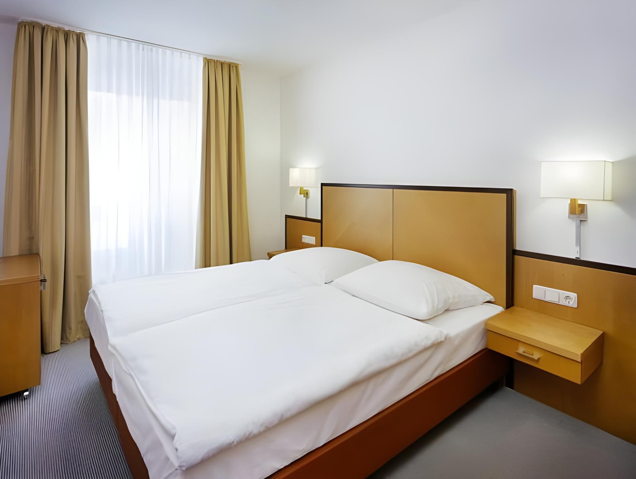 Standard Single Room