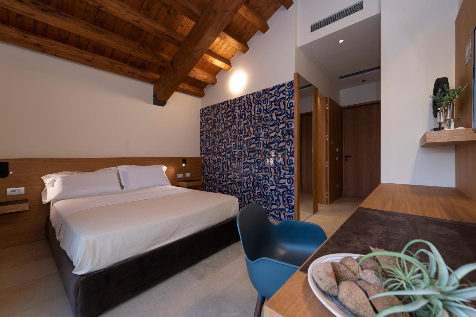 Deluxe Double Room with Sea View