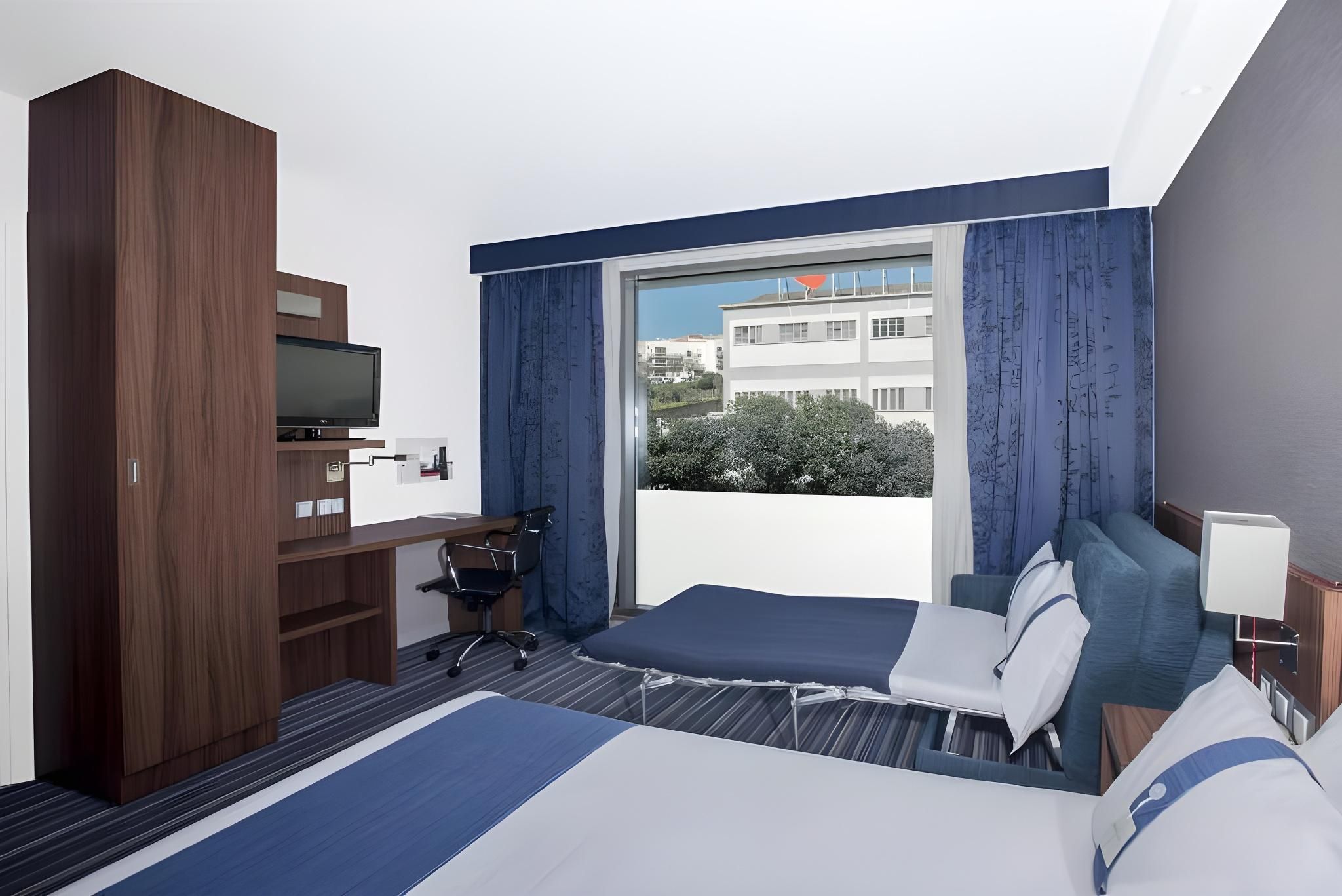 Standard Room With Free Breakfast