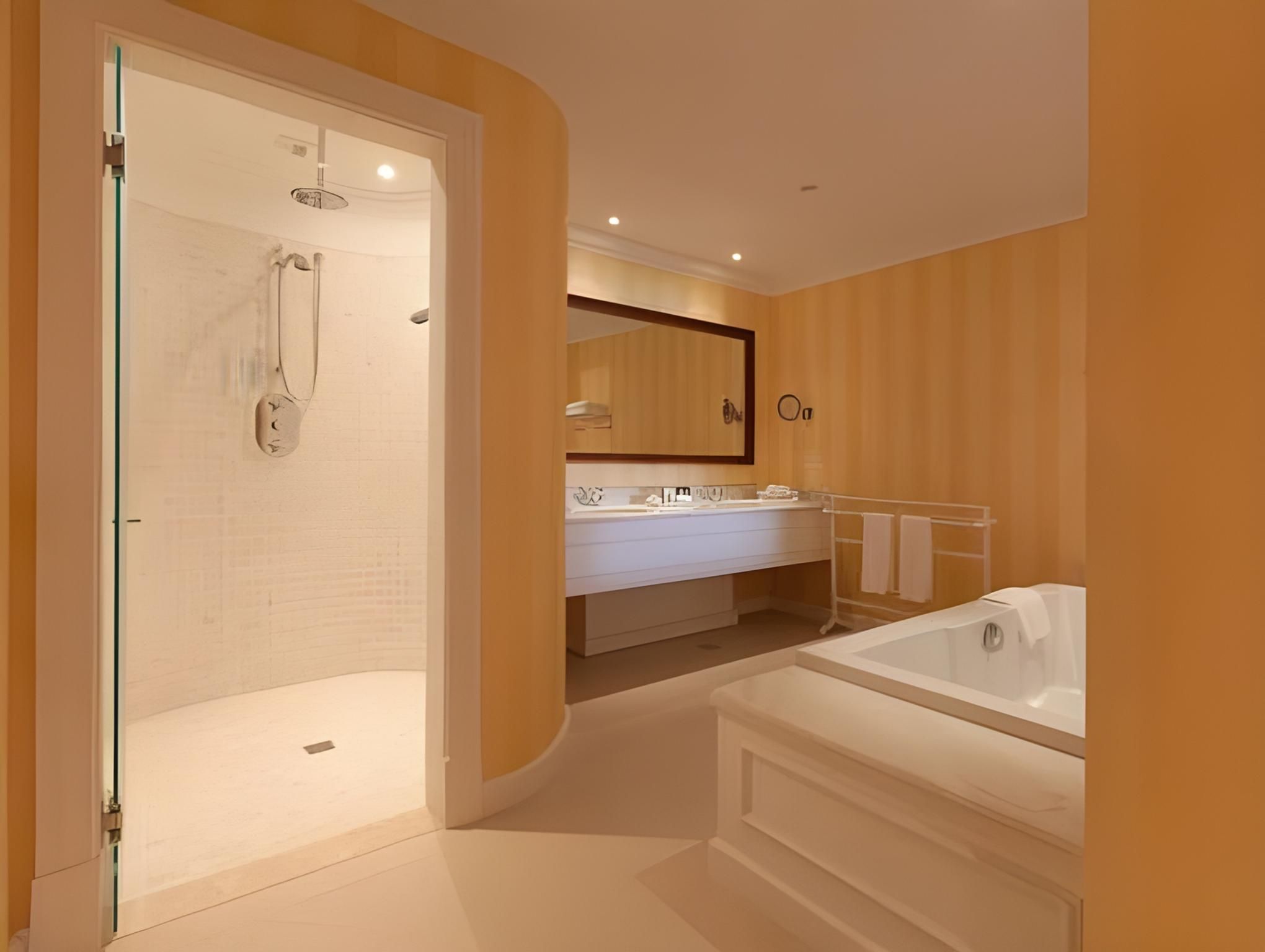 The Yeatman Master Suite Garden