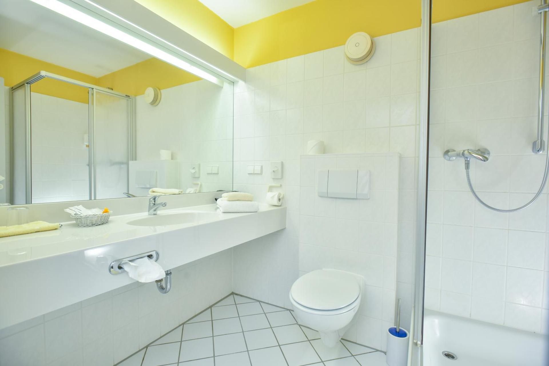 Classic Single Room with Shower