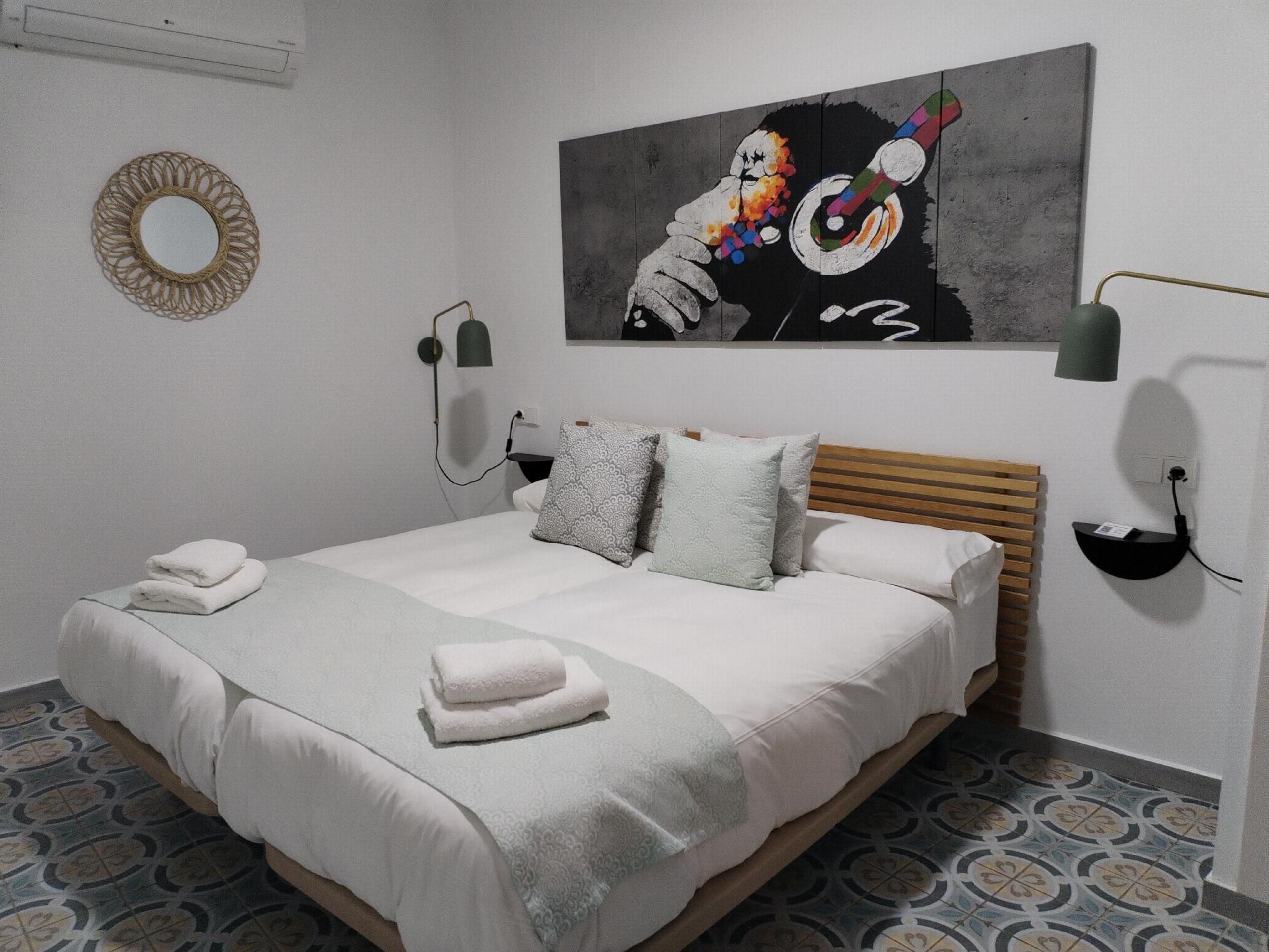 Signature Double Suite