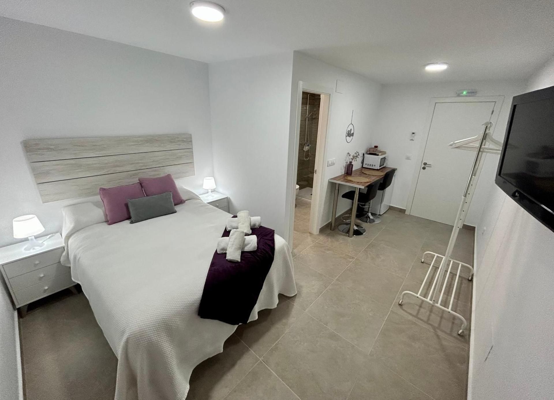 Double Room with Private Bathroom