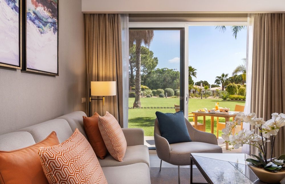 Two Bedroom Sunrise Suite