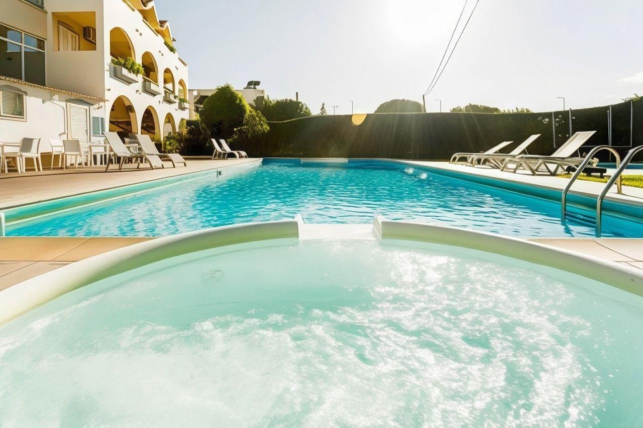 0058e586e2a4cad21949b752c8b5a3c7